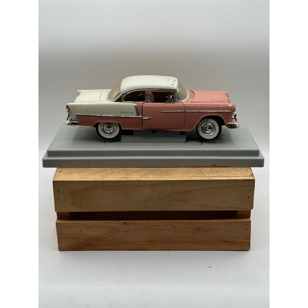 Vintage 1955 Chevy Bel Air Hardtop Promo Car– Pink/White-1:18 Scale Dealer Model